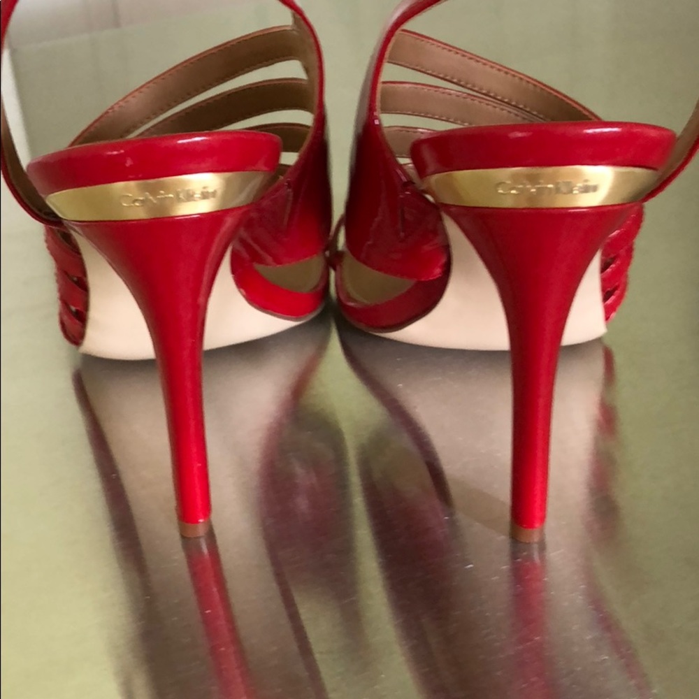 Shoes - Picture 4 of 4